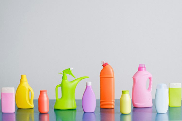 Pet-safe cleaning products